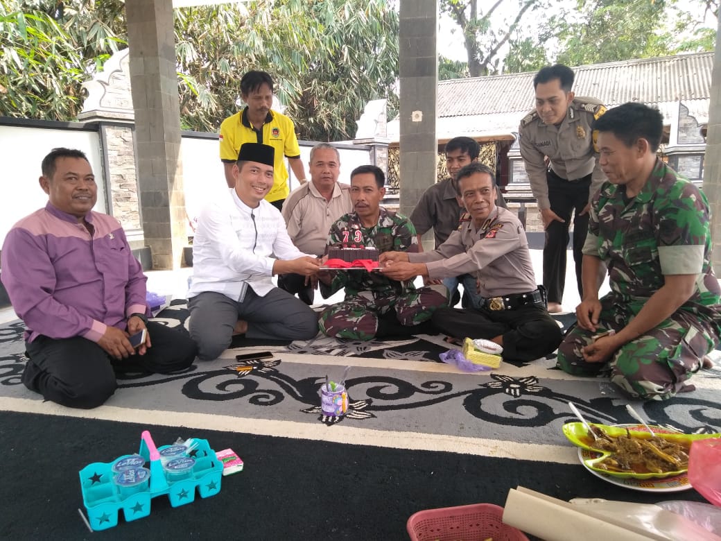 KEBERSAMAAN DALAM SELAMATAN HUT TNI KE-73 BERSAMA MUSPIKA SUKASARI